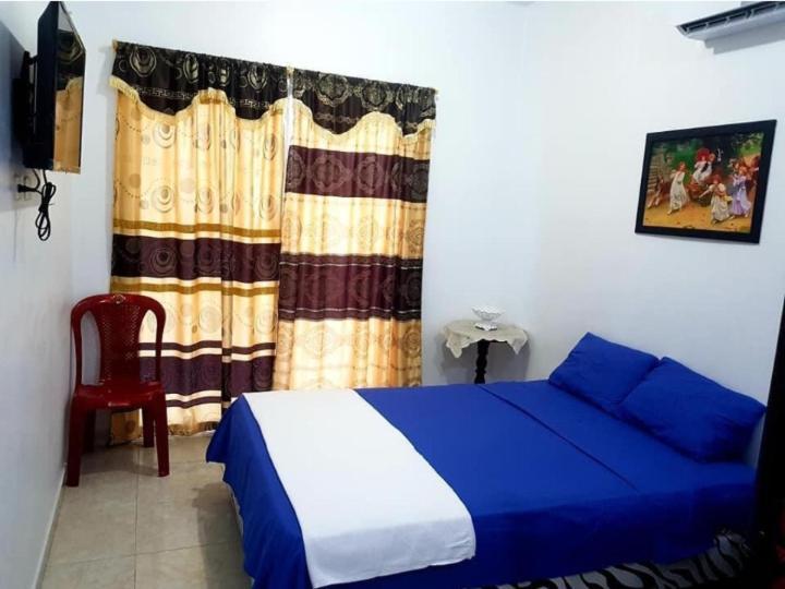 Hostal Playa Imperial Manta Zewnętrze zdjęcie